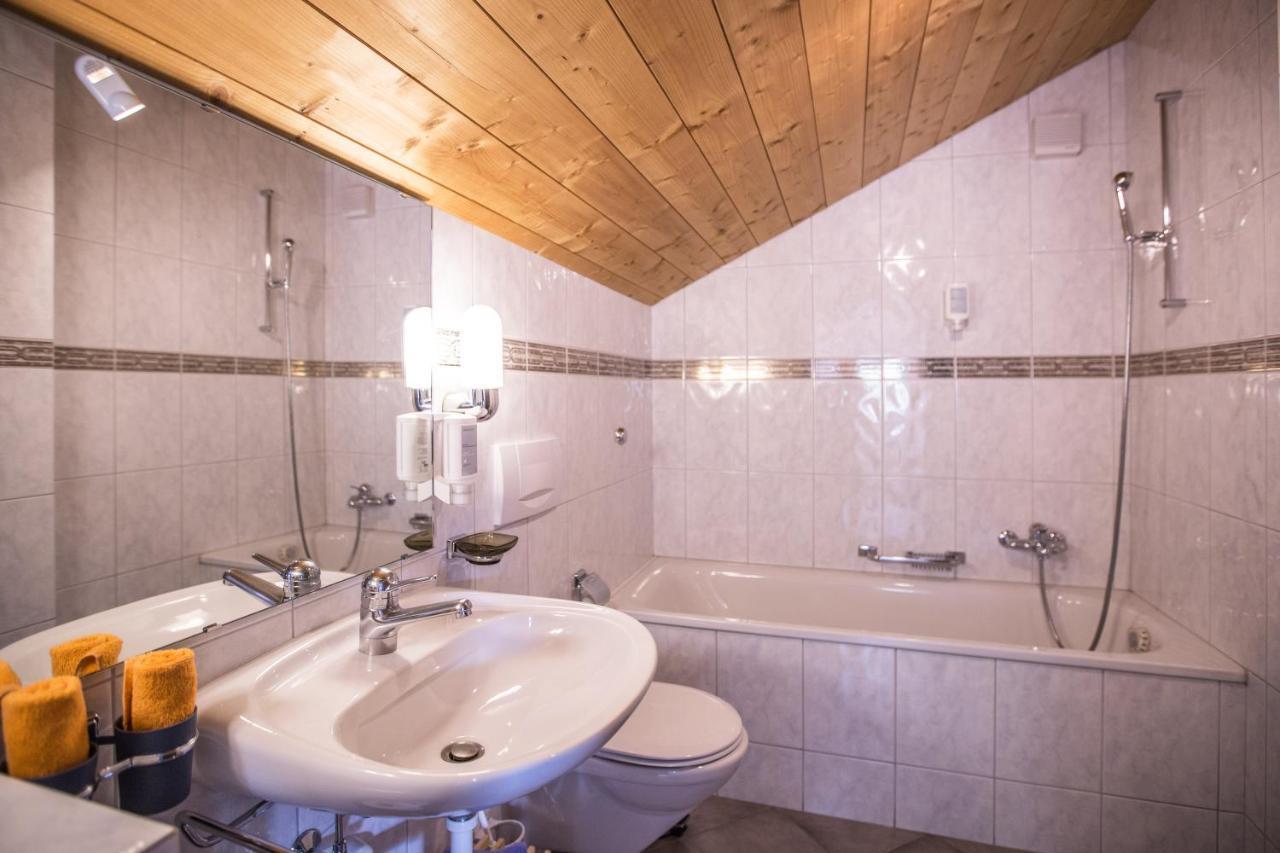 פטאן Hotel Chalamandrin מראה חיצוני תמונה